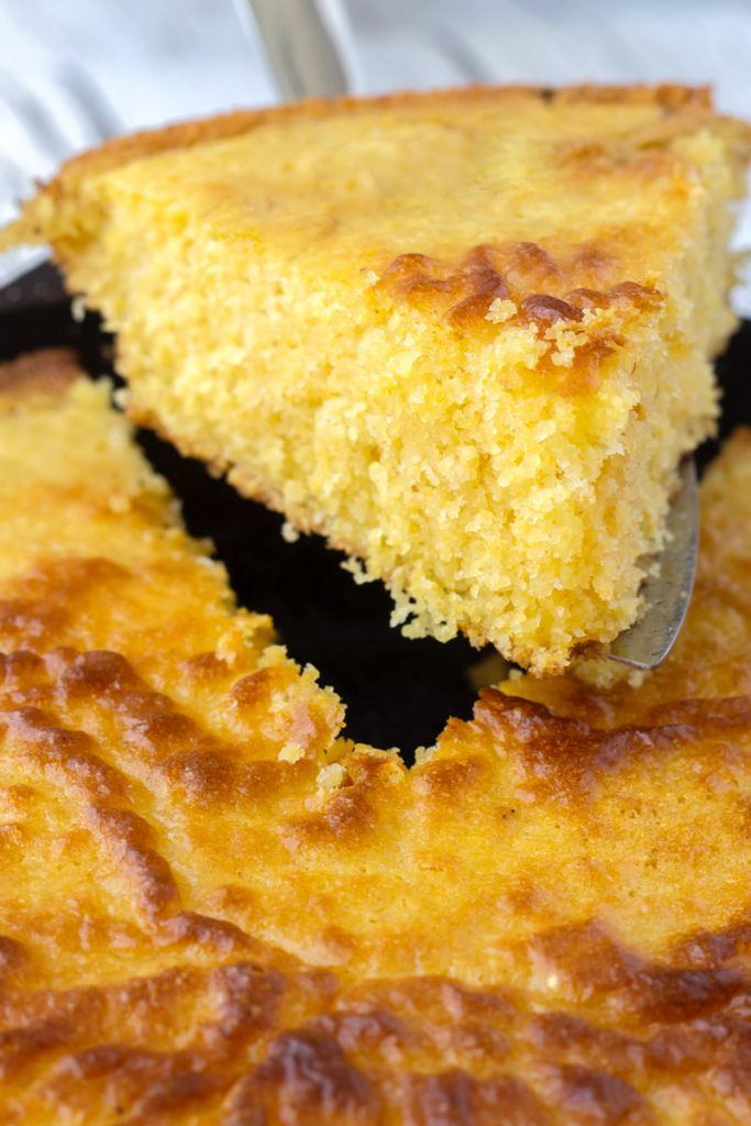 Cast Iron Skillet Cornbread - Cooking For My Soul