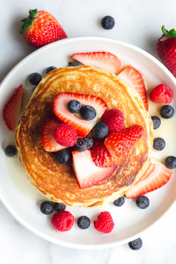 pancakes with lots of berries