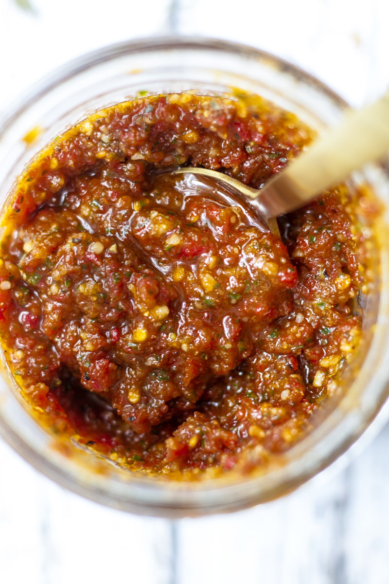 sundried tomato pesto in a jar