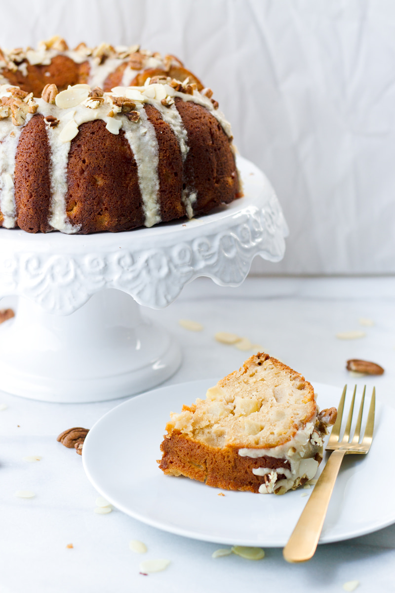 moist apple cake with pecans