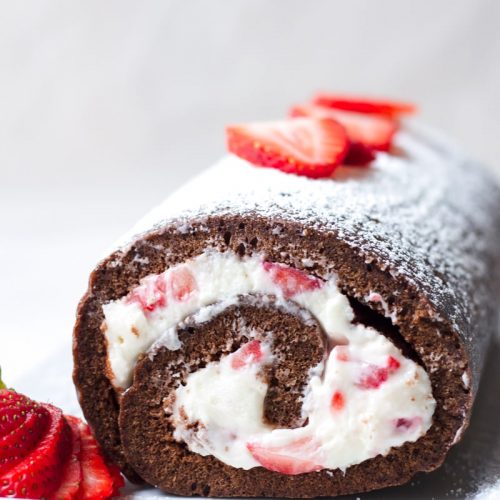 Easy Cake Roll - Pillsbury Baking