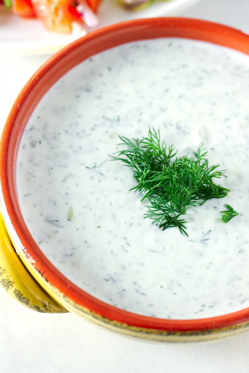 Easy Tzatziki with Dill and Lemon Juice