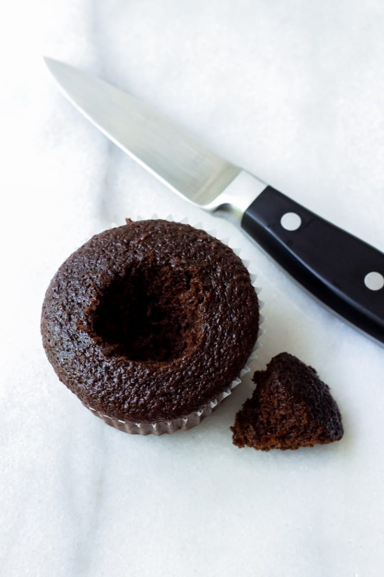 Dulce De Leche Chocolate Cupcakes - Cooking For My Soul