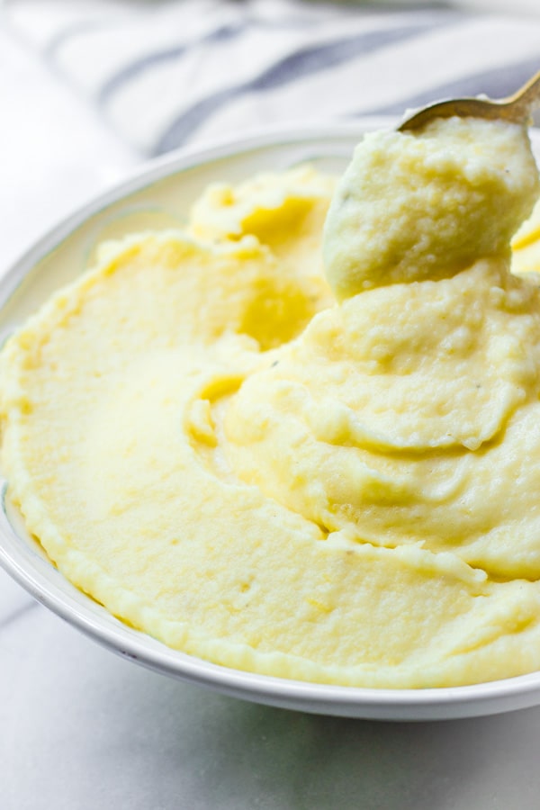 Creamy Mashed Potatoes with Yukon Gold Potatoes