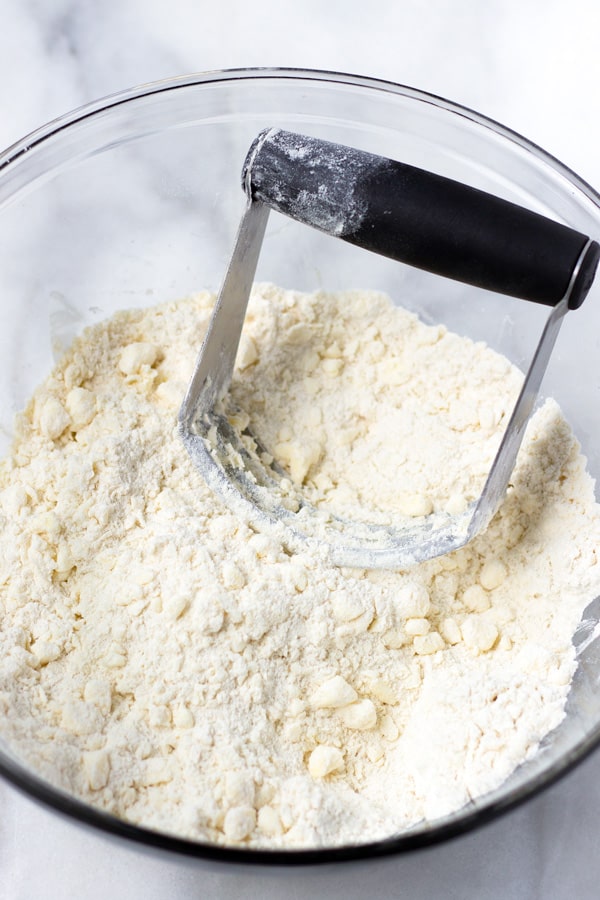Using a Pastry Blender for Pie Crust