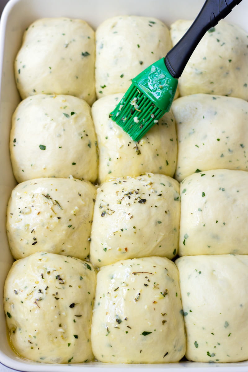 Garlic Herb Dinner Rolls - Cooking For My Soul