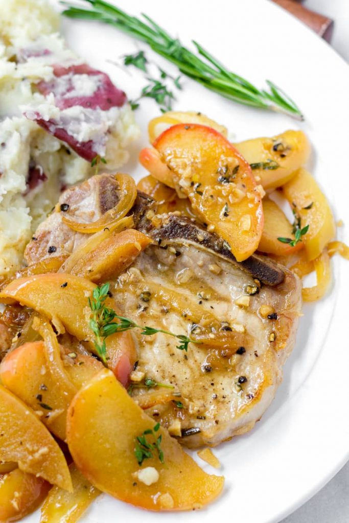 Skillet Pork Chops with Apples - Cooking For My Soul