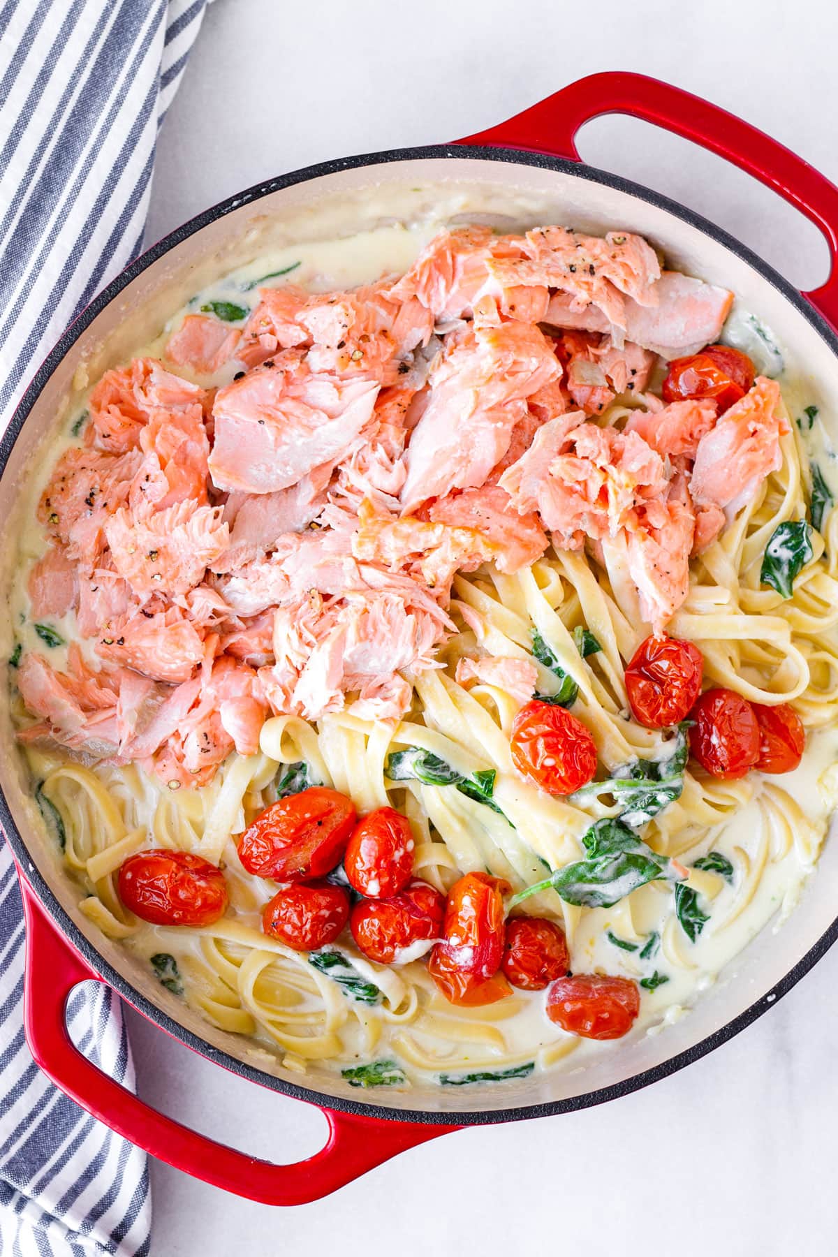 Easy One-pan Salmon & Lemon Pasta Recipe