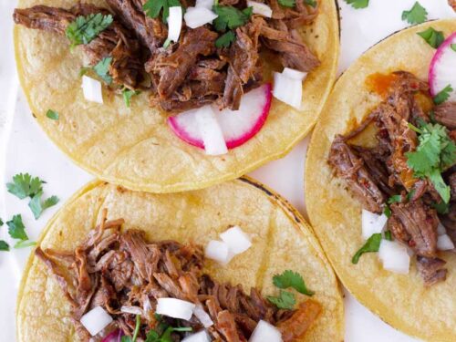 https://cookingformysoul.com/wp-content/uploads/2021/04/slow-cooker-beef-tacos-min-500x375.jpg