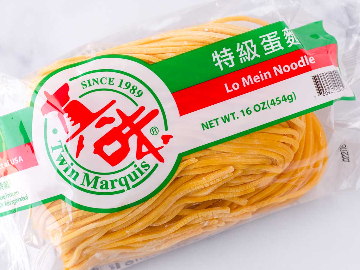 packaged fresh egg lo mein noodles