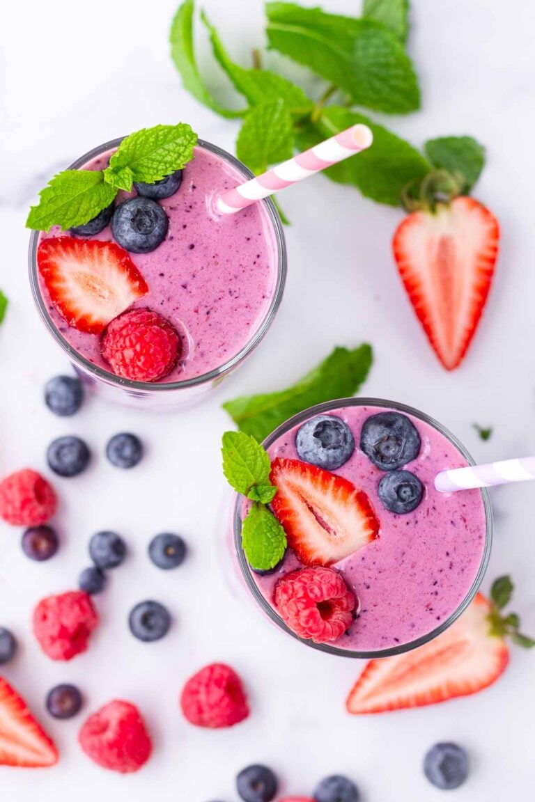 Mixed Berry Smoothie with Yogurt Cooking For My Soul
