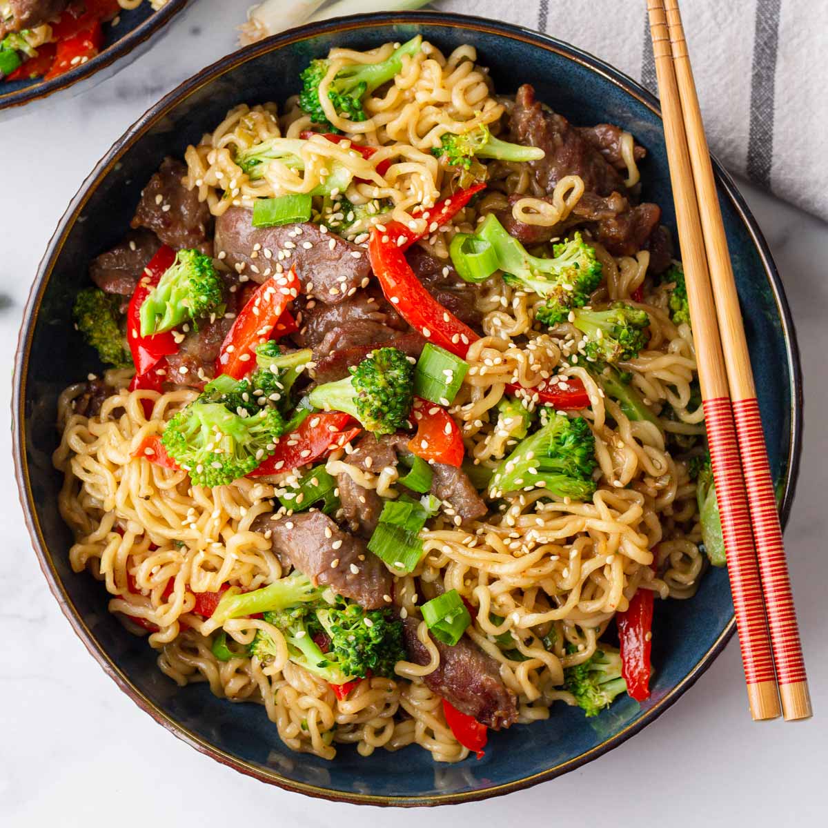 Teriyaki Chicken Ramen Noodle Stir-Fry (One Pot Skilet) Dinner Idea