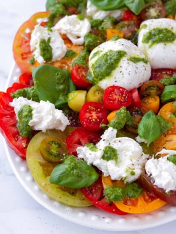 tomato burrata salad
