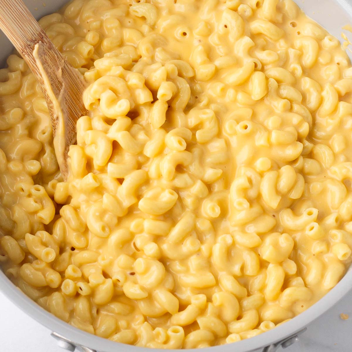 Stovetop Mac and Cheese - Cooking For My Soul