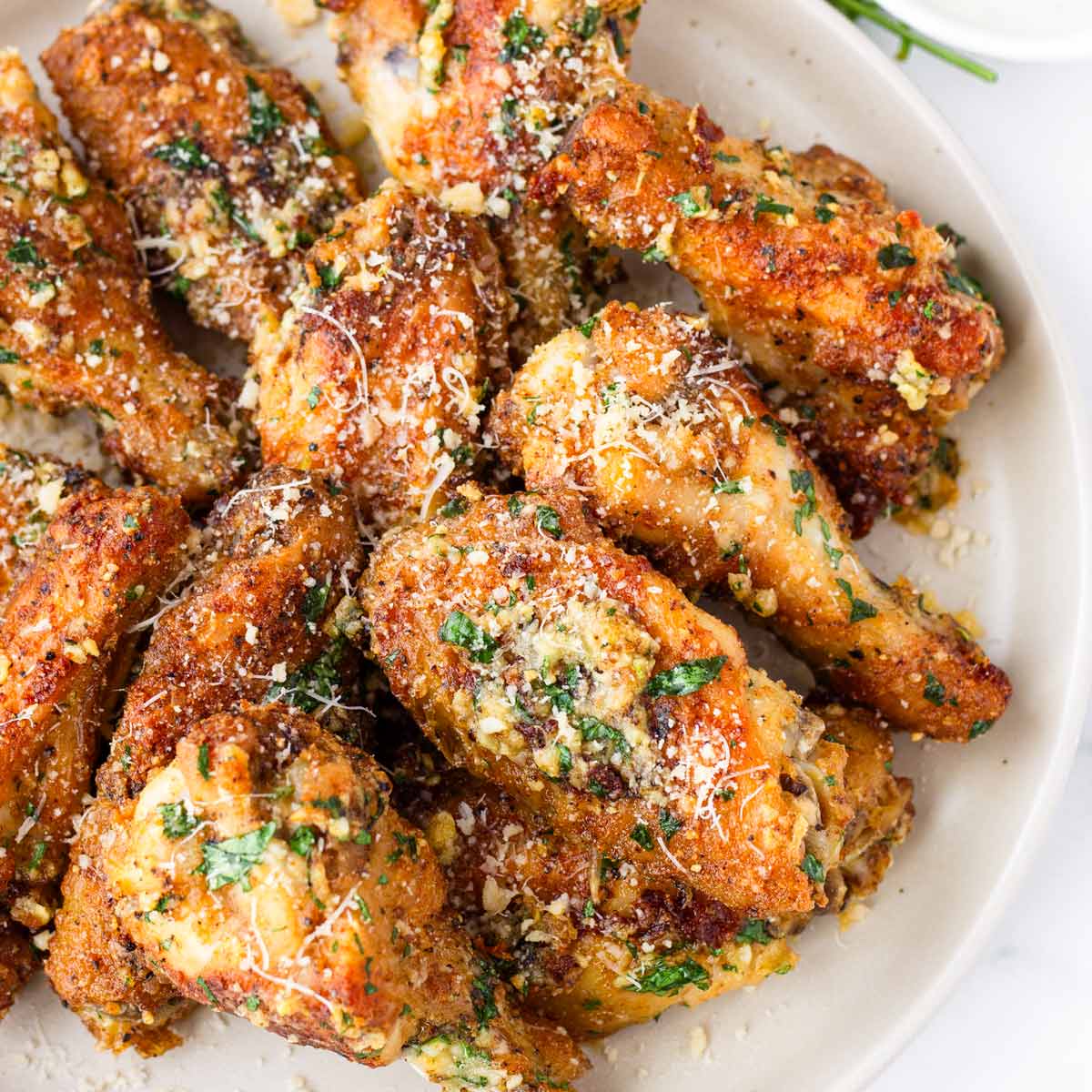 Crispy Garlic Parmesan Wings - Cooking For My Soul