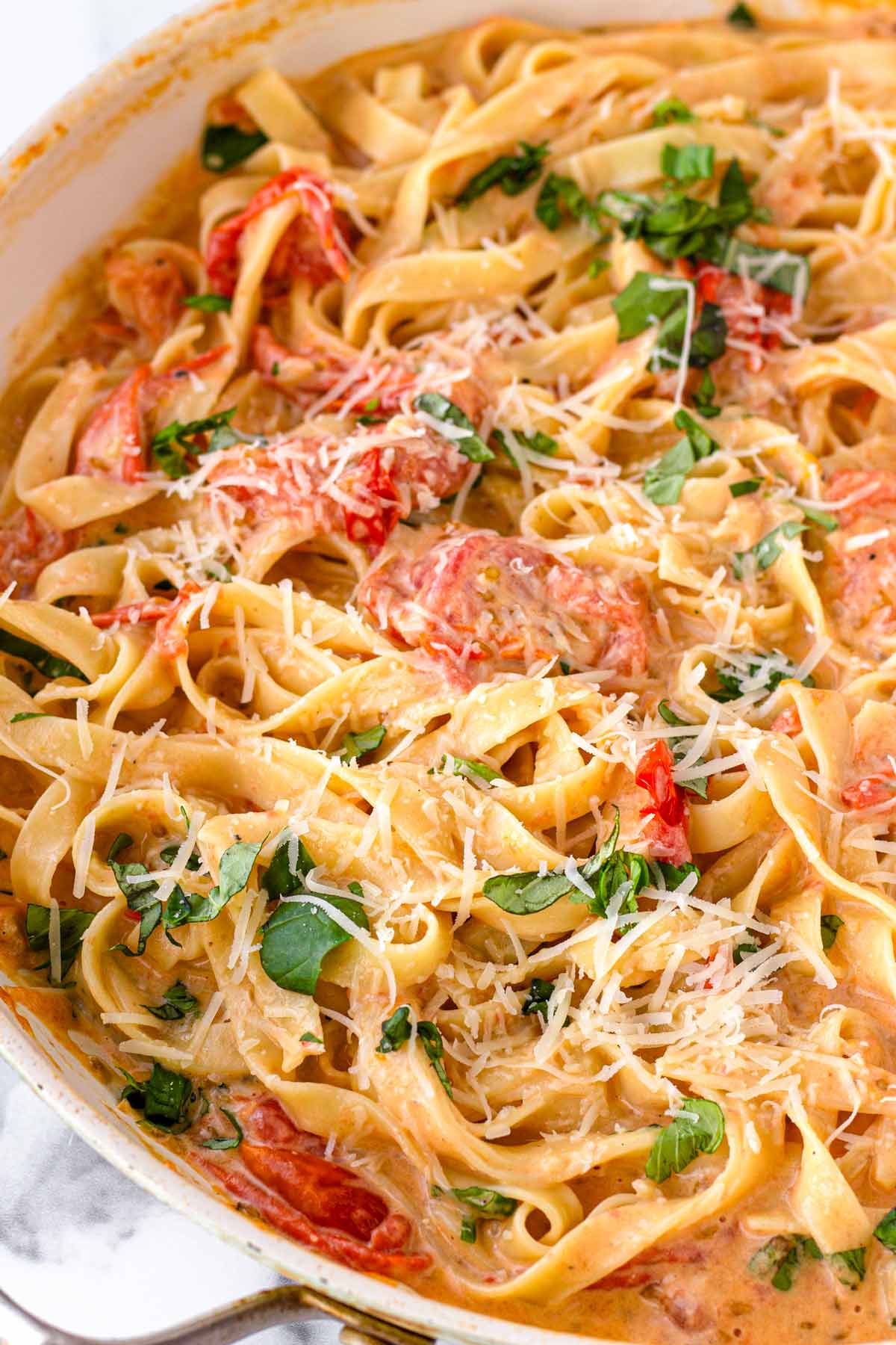 skillet creamy tomato pasta