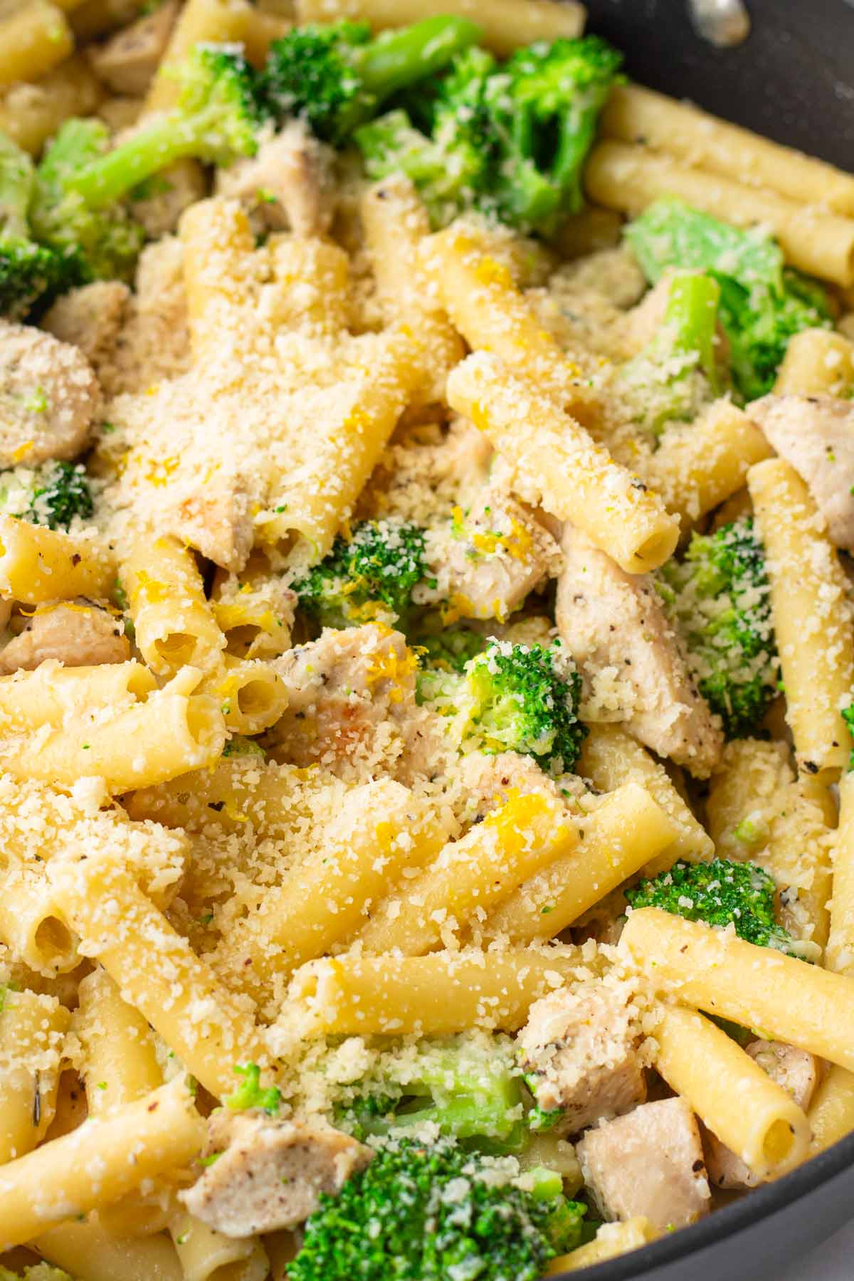 chicken broccoli pasta ziti