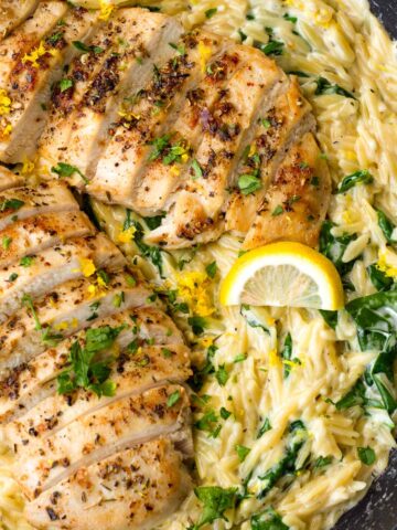 creamy chicken orzo with spinach and lemon