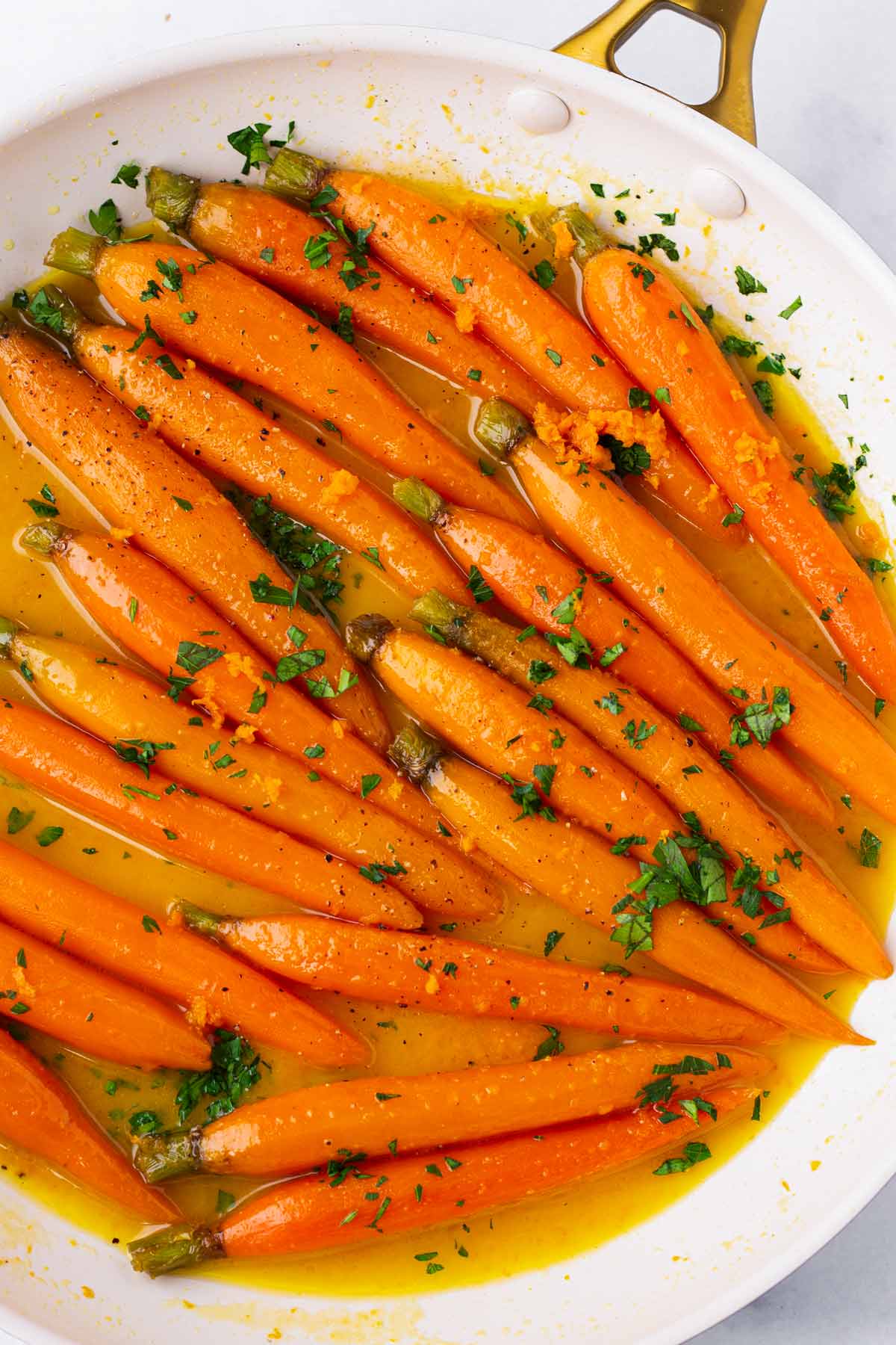 skillet honey glazed baby carrots