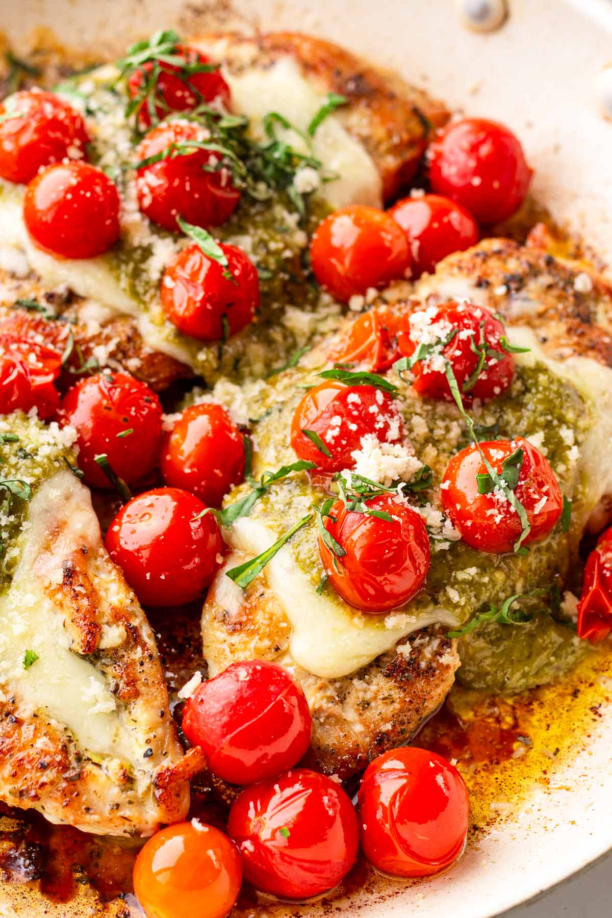 chicken margherita with pesto