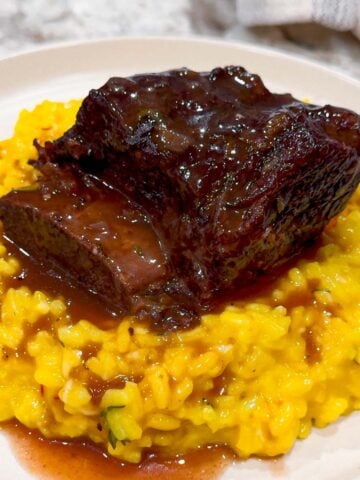 red wine short ribs braised