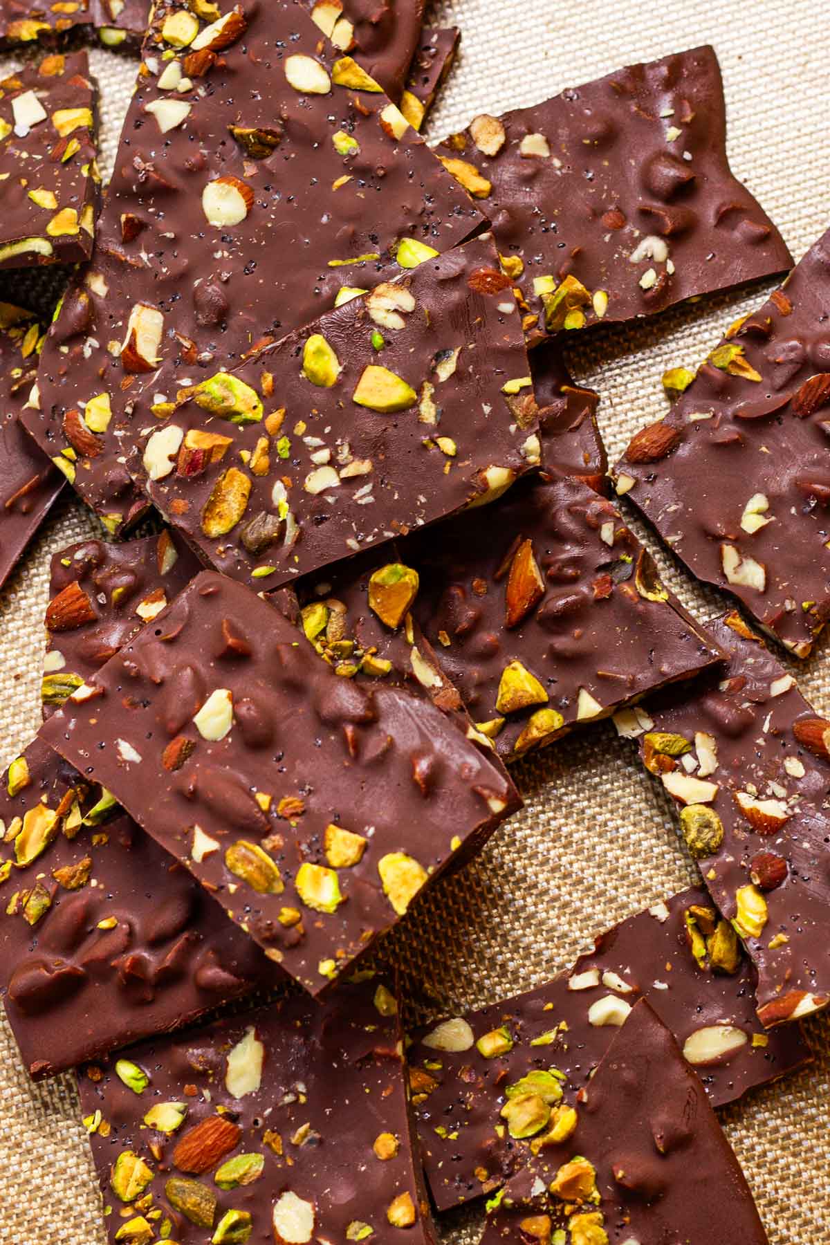 pistachio almond bark pieces