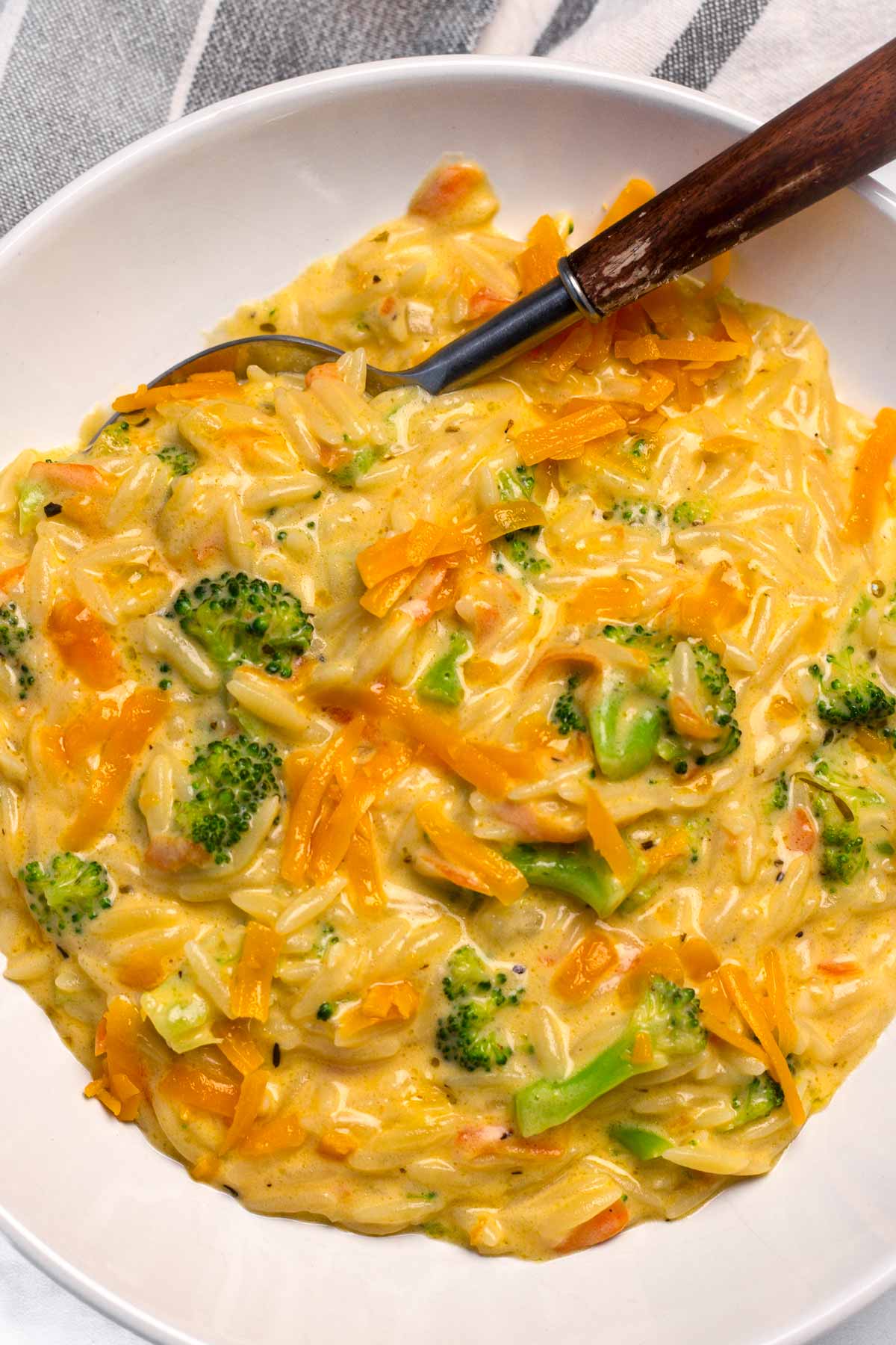bowl of broccoli cheddar orzo