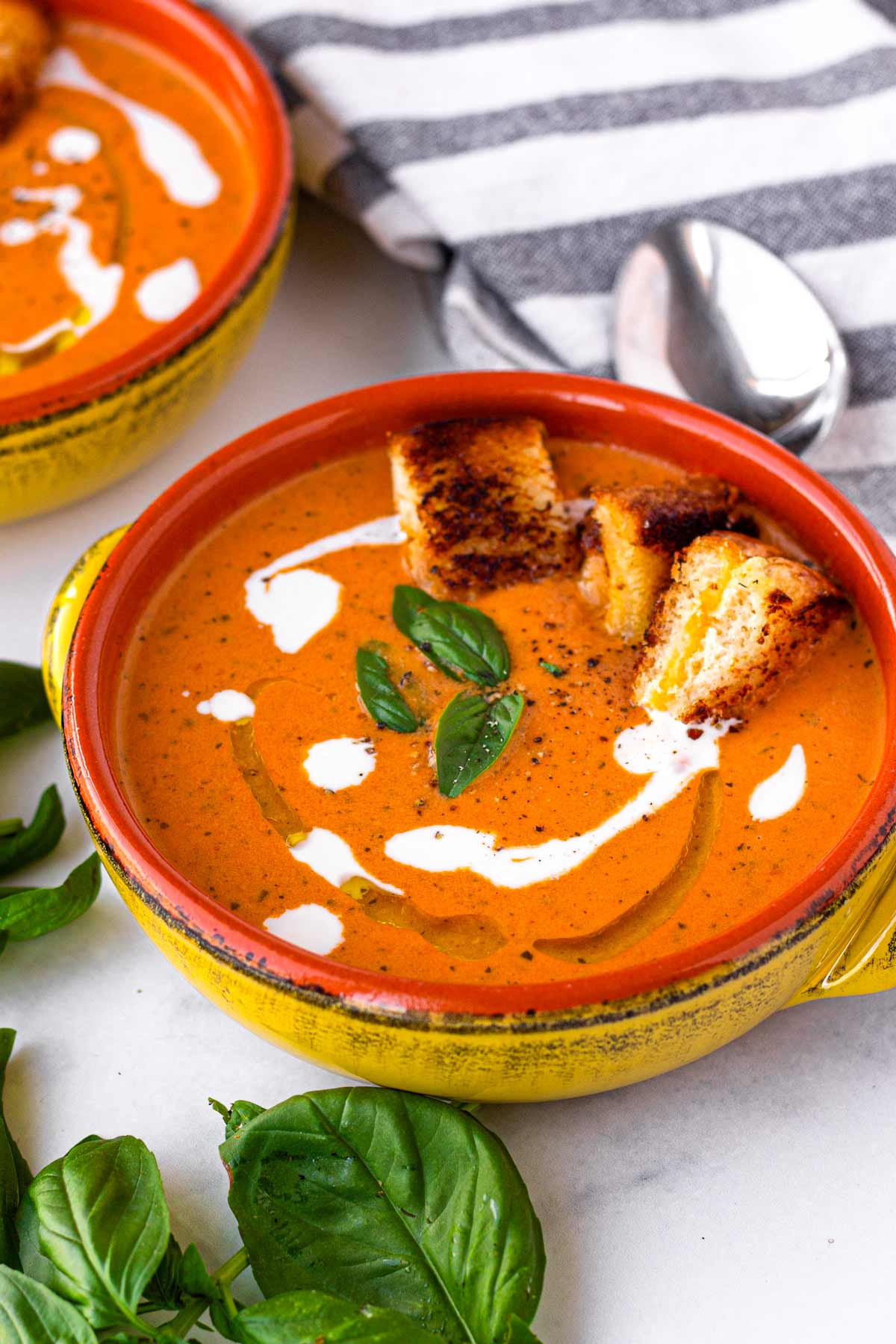 tomato basil bisque