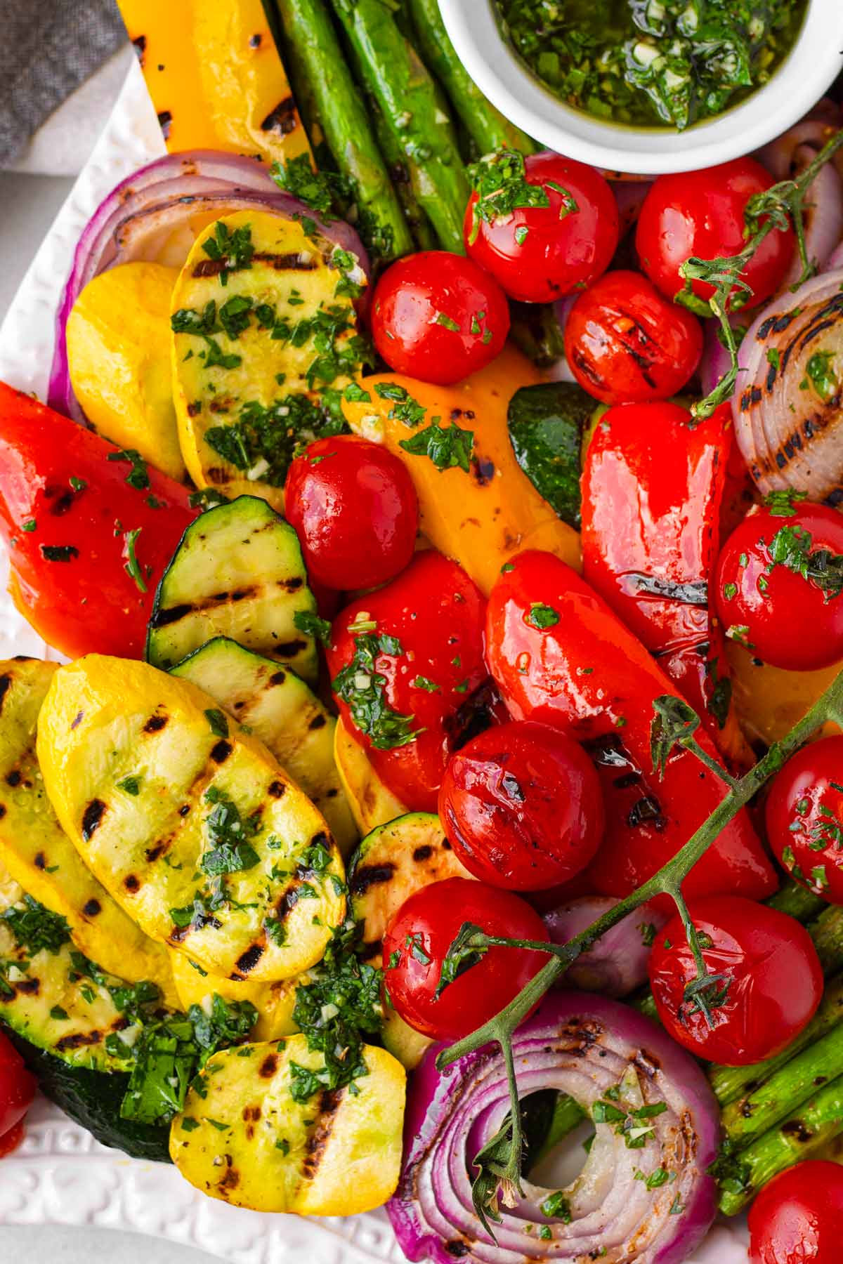 grilled summer vegetables with herb sauce