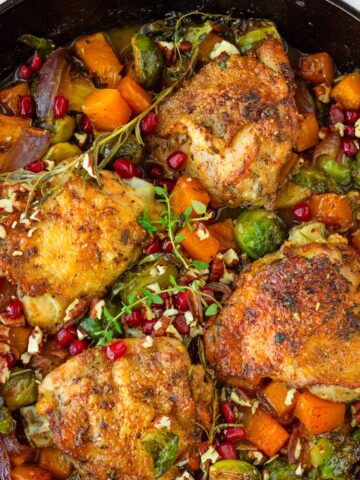cast iron skillet chicken thighs with vegetables