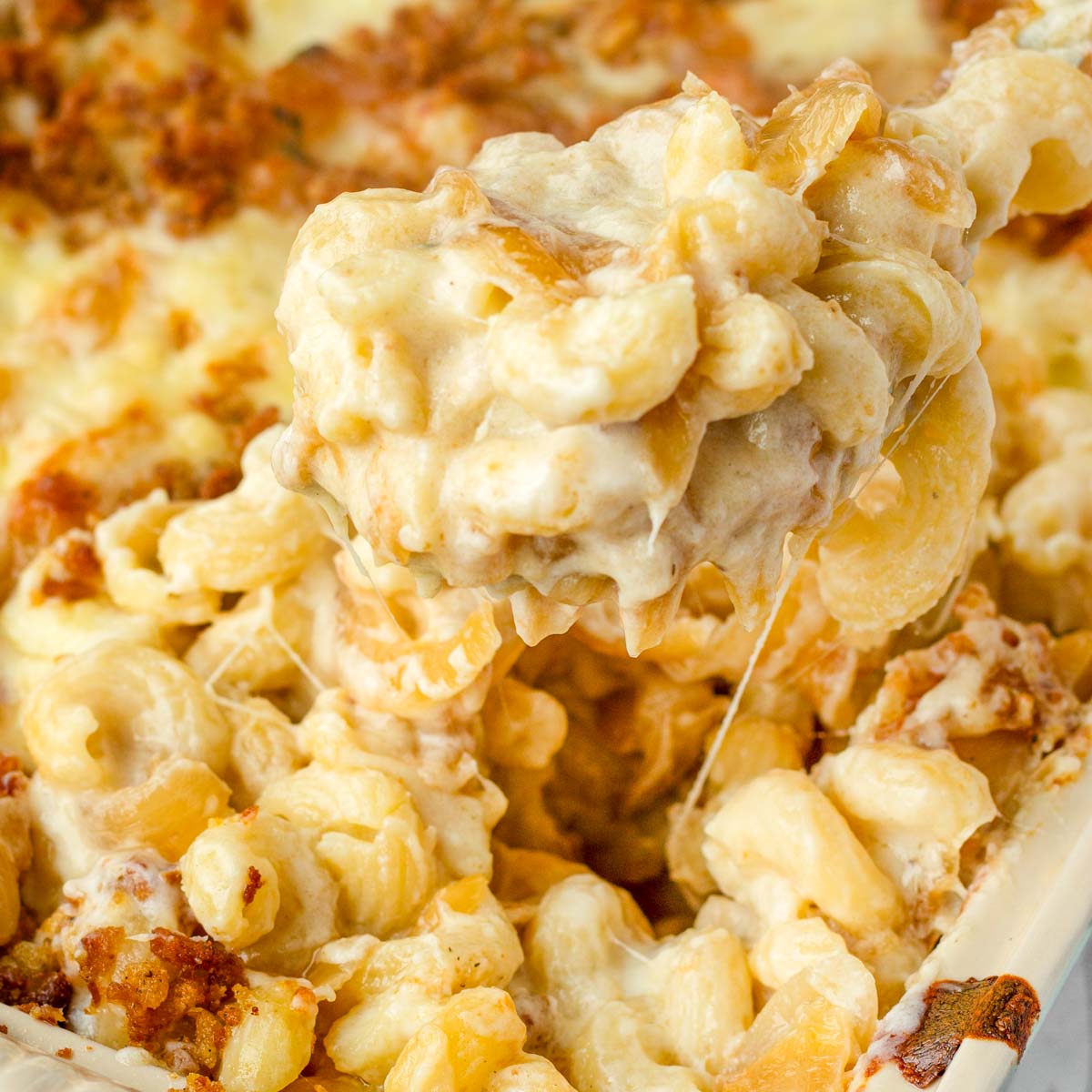 french onion mac and cheese pull