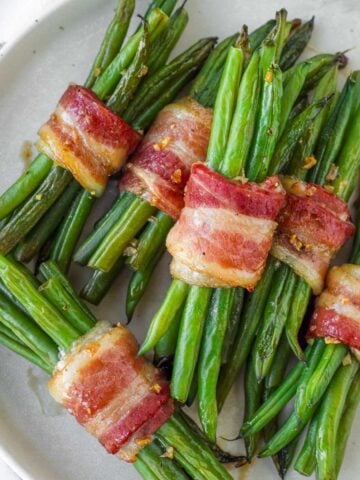 green bean bacon bundles on a plate