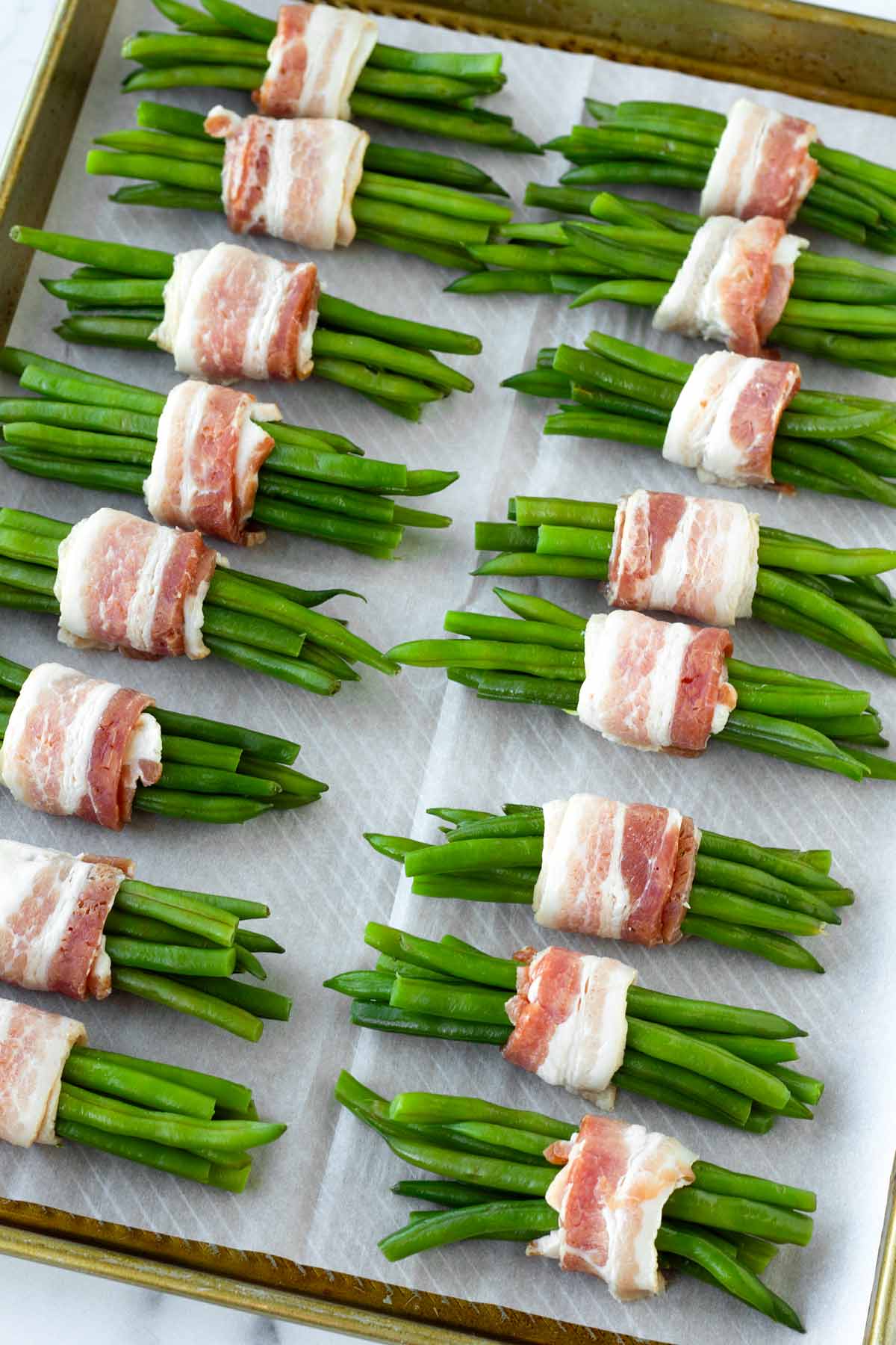 assembled green bean bundles with bacon