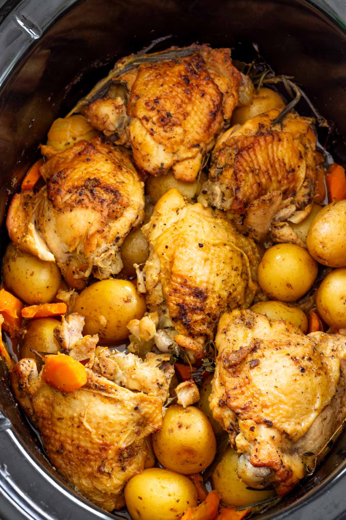 slow cooker chicken thighs with potatoes and carrots