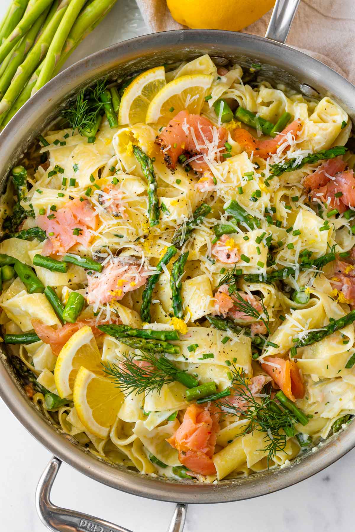 smoked salmon pasta with asparagus