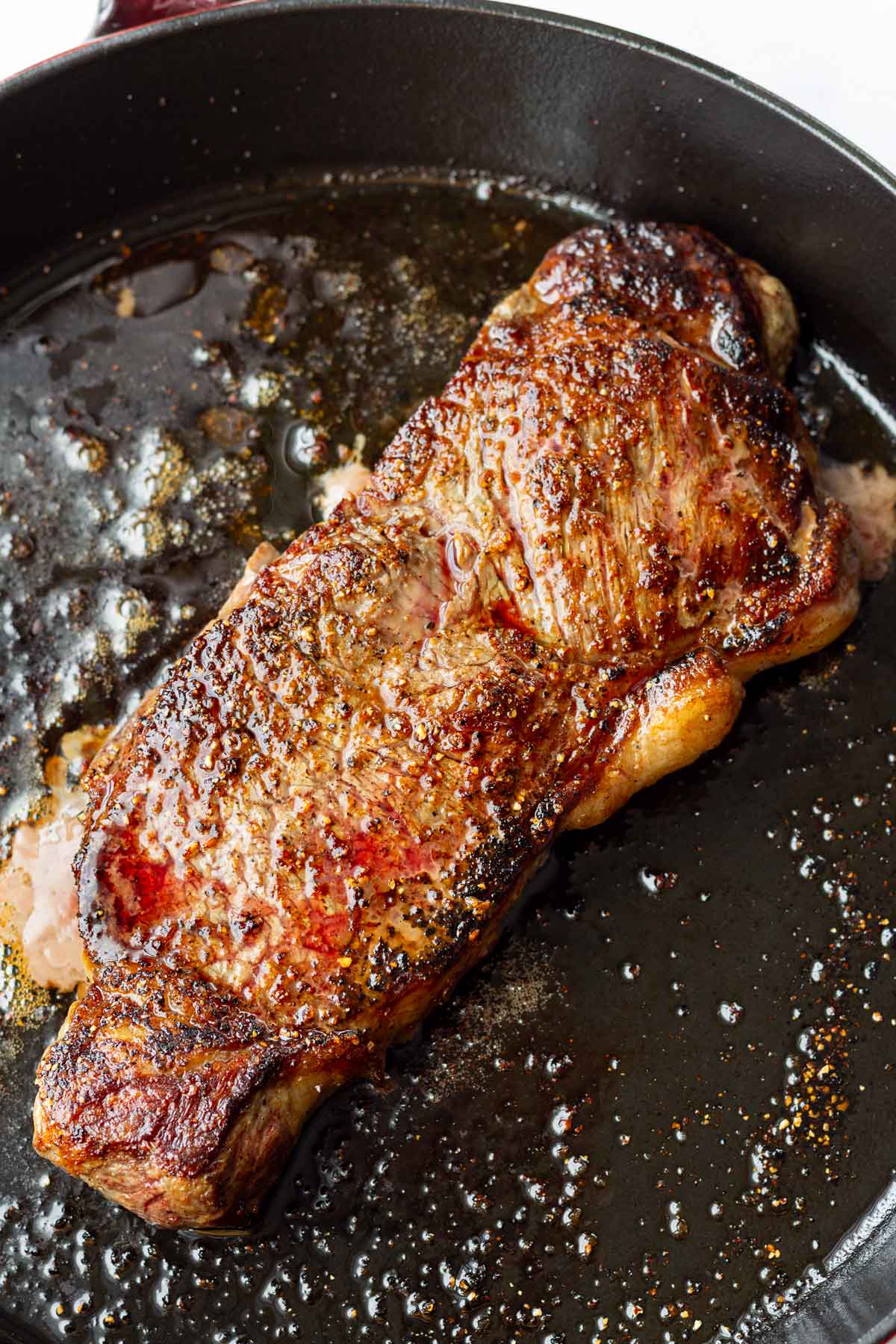 searing ny strip in cast iron skillet