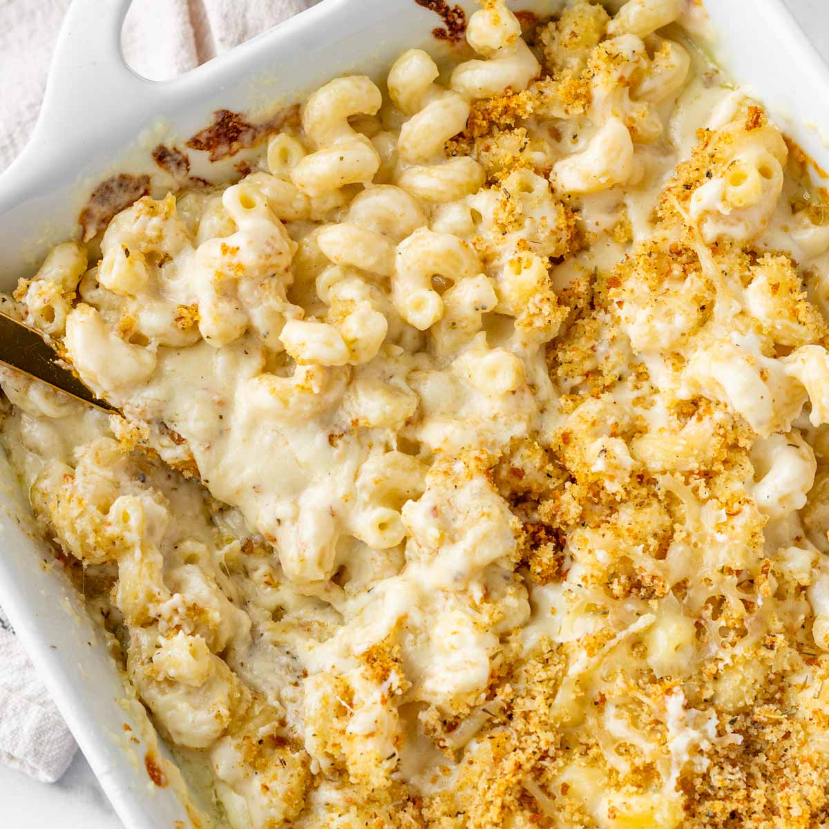 white cheddar mac and cheese in baking pan
