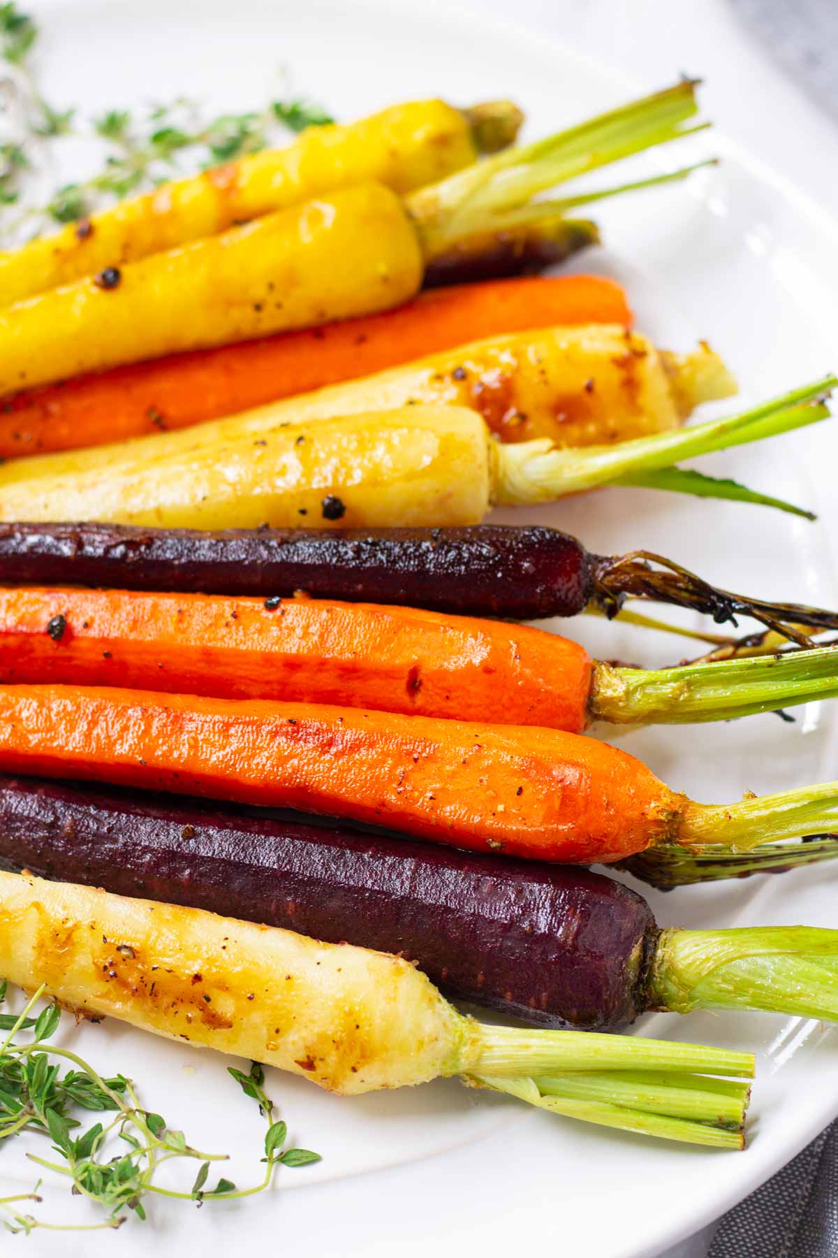 roasted carrots with tops on
