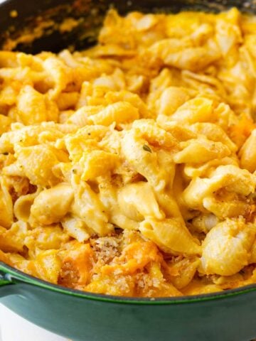 finished butternut squash mac and cheese in the pan